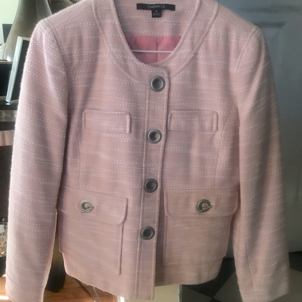 Classic Tweed-like blazer.